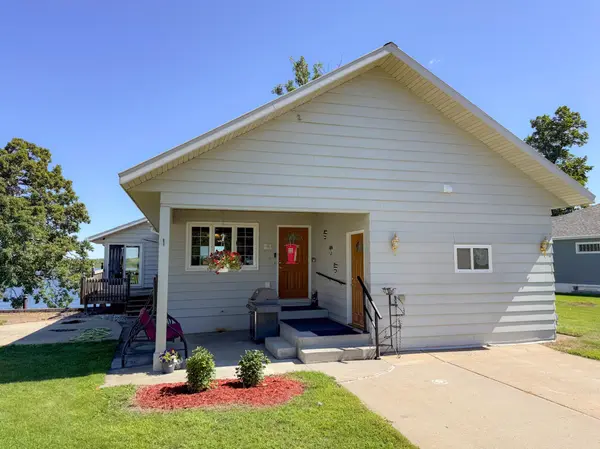 1907 S Lake Irving DR SW, Bemidji, MN 56601