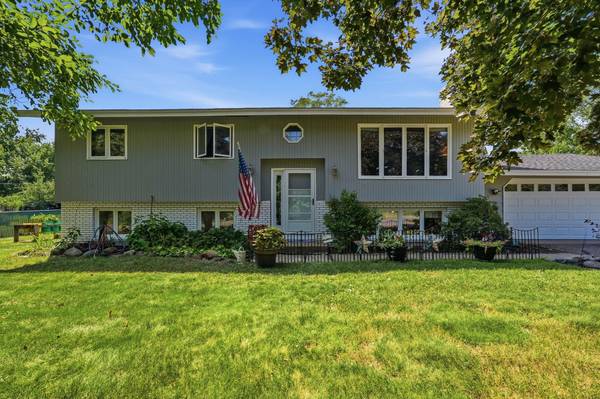 15040 Kamacite ST NW, Ramsey, MN 55303