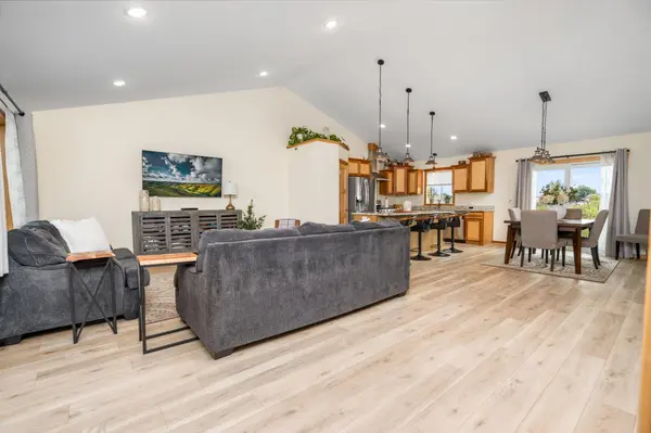 1312 Killdeer AVE S, Sartell, MN 56377