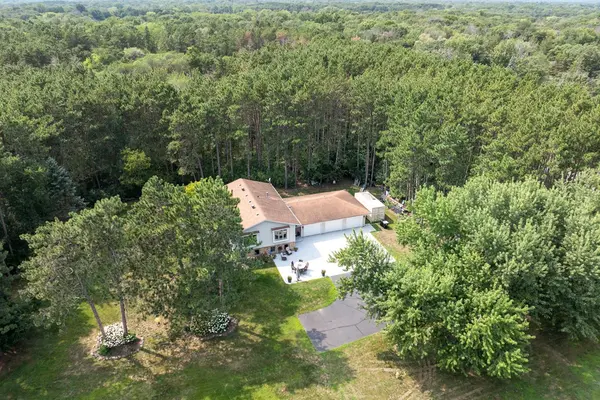 4624 159th AVE NW, Andover, MN 55304