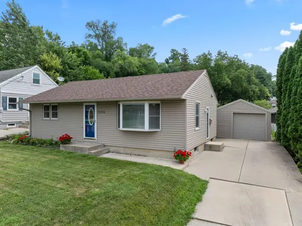 1004 14th AVE NE, Rochester, MN 55906