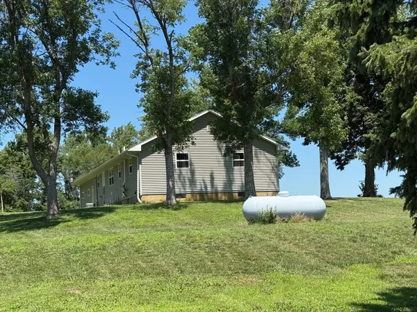 25748 County Highway 1, Morgan, MN 56266