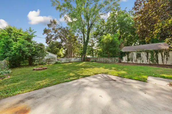 814 11th ST NW, Rochester, MN 55901