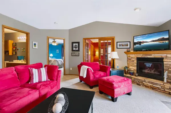 2316 Sacia LN, Hudson, WI 54016