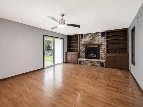 127 Higbie AVE E, Minnesota Lake, MN 56068