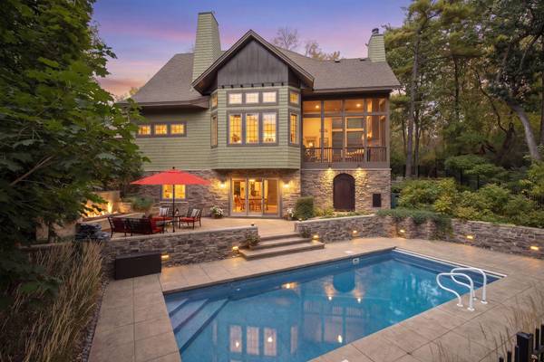 2647 Plymouth RD, Minnetonka, MN 55305