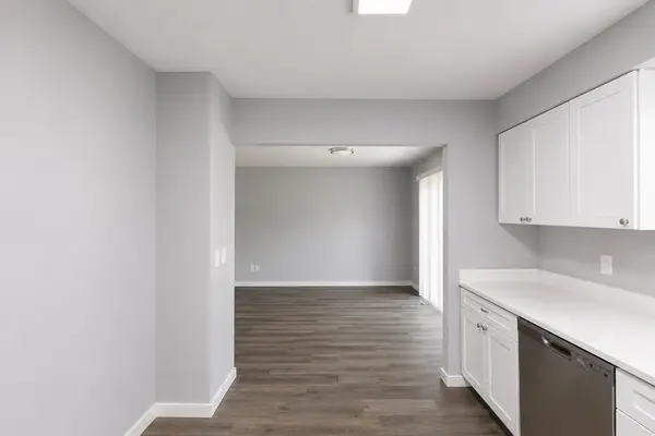 7797 Woodpark BLVD, Woodbury, MN 55125