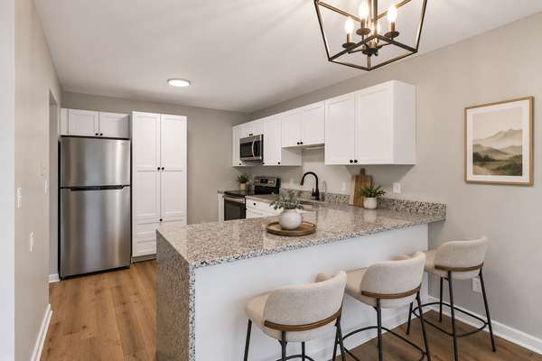 7956 Charles WAY, Inver Grove Heights, MN 55076
