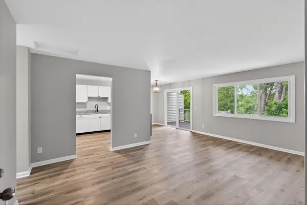 7956 Charles WAY, Inver Grove Heights, MN 55076