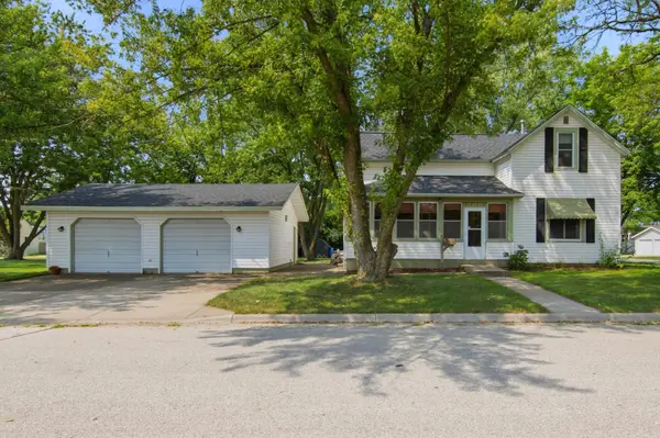808 Bailey AVE, Wabasha, MN 55981