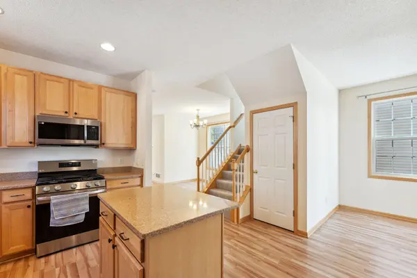 9902 Switch Grass LN, Eden Prairie, MN 55347