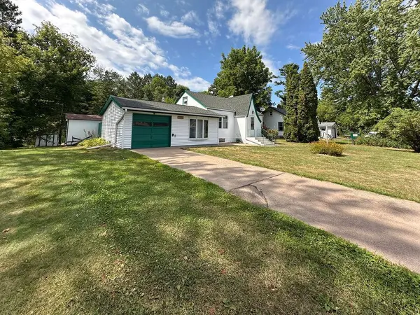319 Pine ST S, Onamia, MN 56359