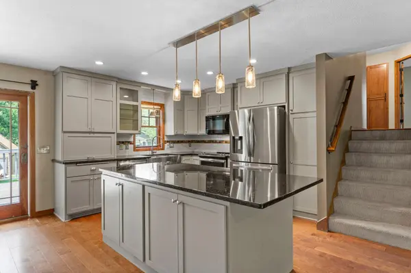 9836 Ilex ST NW, Coon Rapids, MN 55433