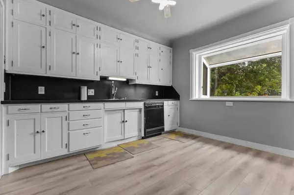 813 7th ST, Madison Lake, MN 56063