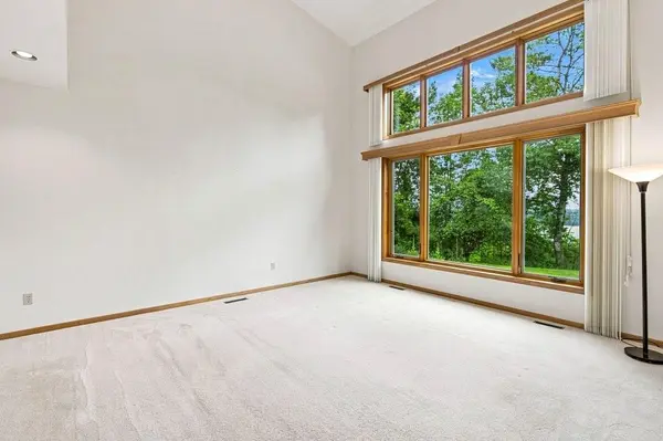 503 Grandview Heights CT, Menomonie, WI 54751