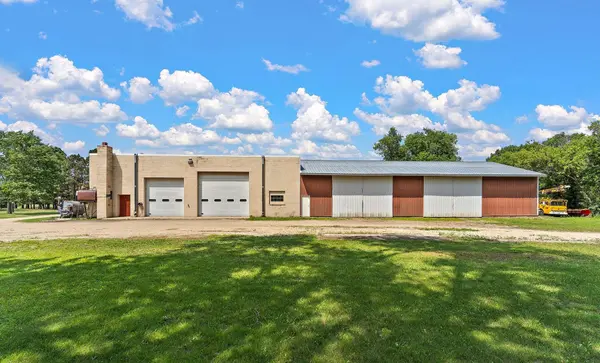 29270 Doyle TRL, Randolph, MN 55065
