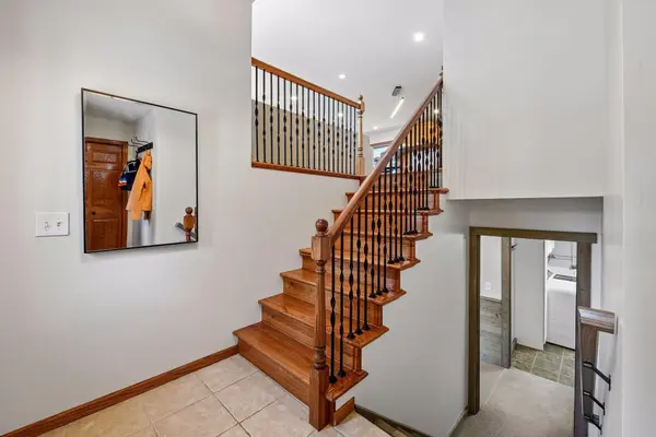 7011 Eagle RDG, Eden Prairie, MN 55346