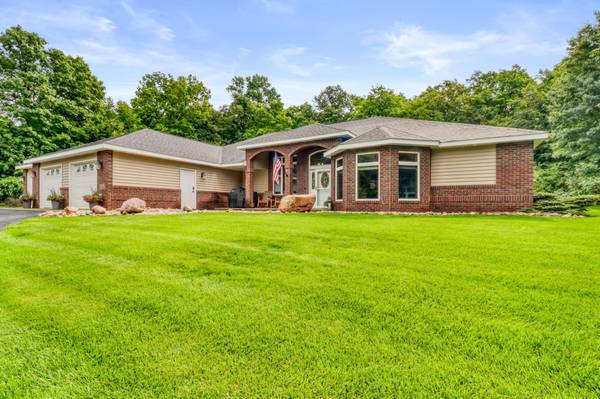 1373 Burroughs RD, Detroit Lakes, MN 56501