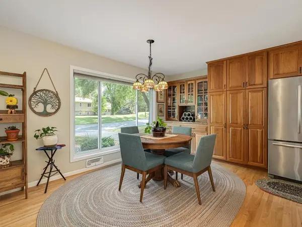 10494 106th PL N, Maple Grove, MN 55369