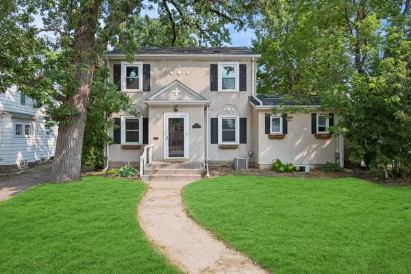 2312 W 54th ST, Minneapolis, MN 55410