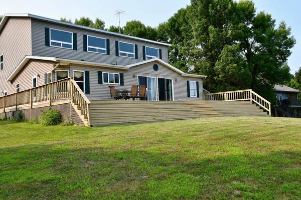 22273 Peterson LN, Detroit Lakes, MN 56501