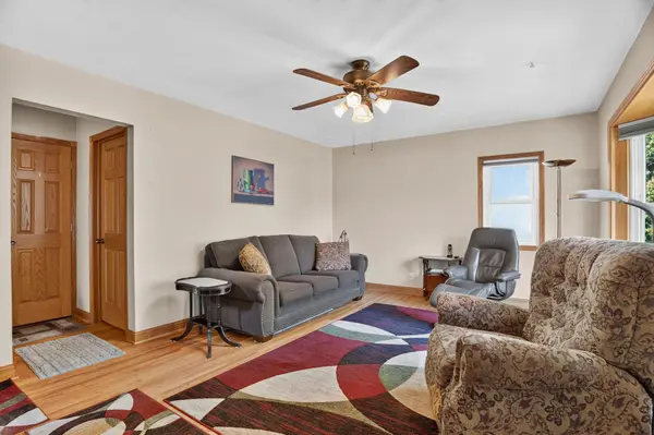 2030 Magoffin AVE, Saint Paul, MN 55116