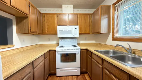 217 8th ST NW, Little Falls, MN 56345