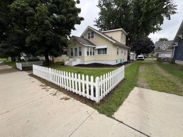 812 Bridge AVE, Albert Lea, MN 56007
