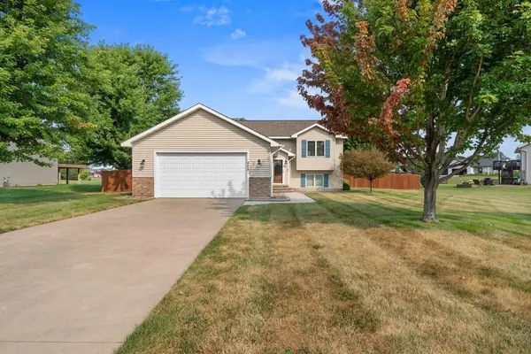 808 Brady LN, New Richmond, WI 54017