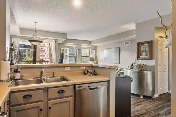 660 N 2nd ST #410, Minneapolis, MN 55401