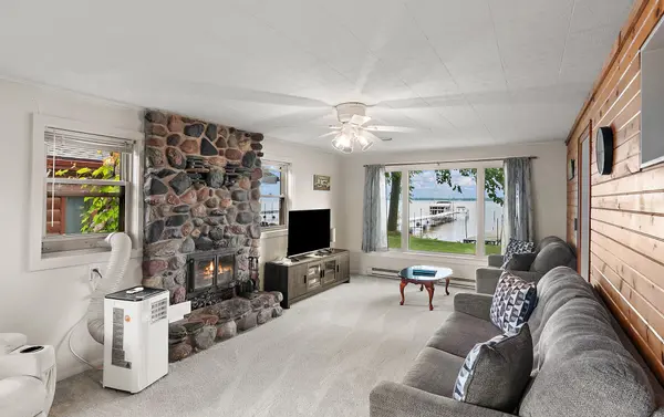 4228 Point WALK, Isle, MN 56342