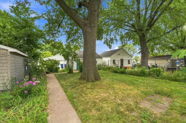 3326 Lincoln ST NE, Minneapolis, MN 55418