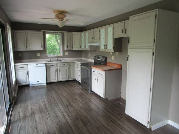647 Stagecoach RD, Mantorville, MN 55955