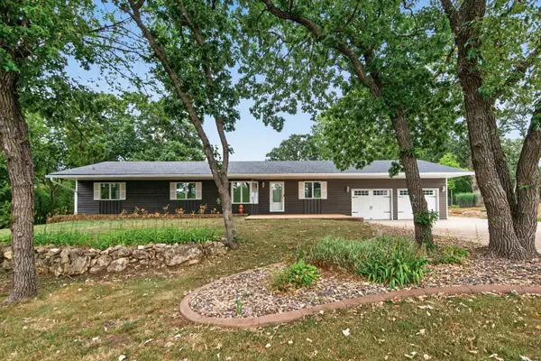 20300 Otero AVE, Hastings, MN 55033