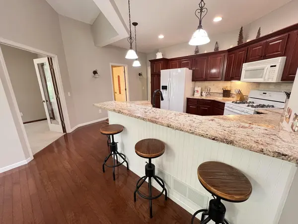 7207 W 144th ST, Savage, MN 55378