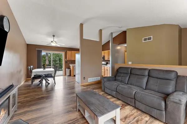 1300 Brookhaven DR, Hammond, WI 54015