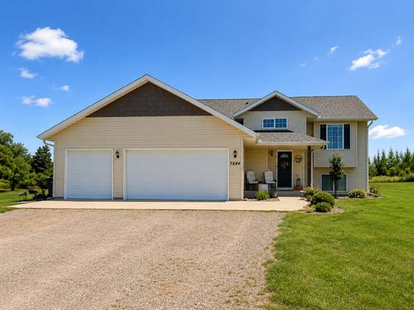 7544 155th AVE, Milaca, MN 56353