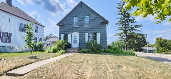 437 7th ST NE, Staples, MN 56479