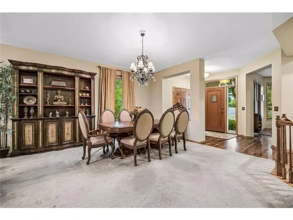 18464 Farmstead CIR, Eden Prairie, MN 55347