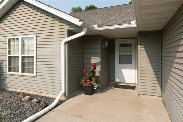 1038 Syme AVE #C, Glenwood City, WI 54013