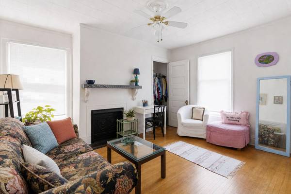 2541 Garfield AVE #3, Minneapolis, MN 55405
