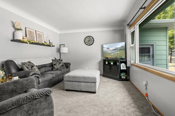 1236 15 1/2 ST N, Moorhead, MN 56560