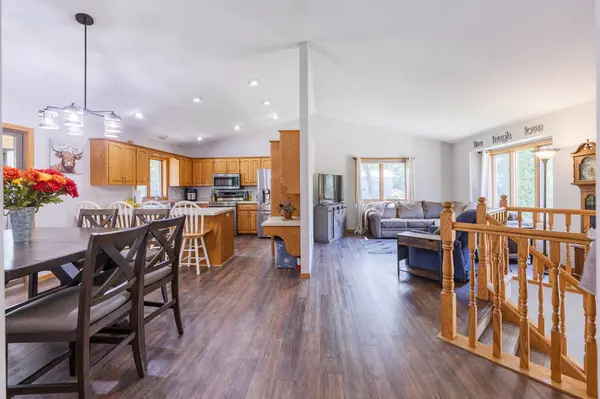 31955 Maple HVN, New Prague, MN 56071