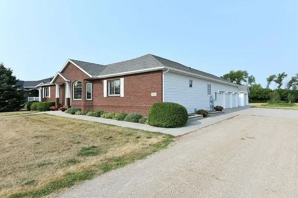 520 2nd AVE S, Kindred, ND 58051