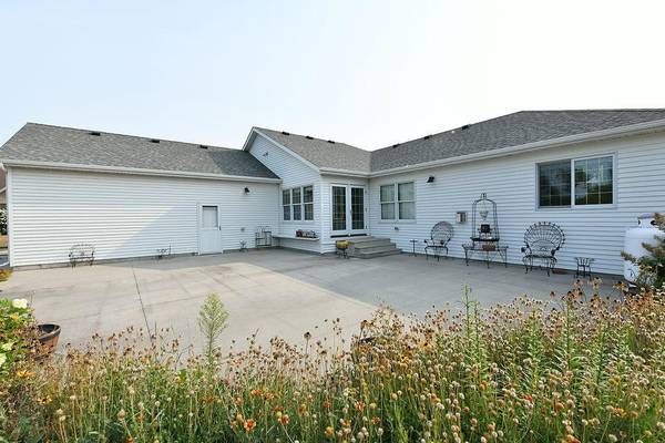 520 2nd AVE S, Kindred, ND 58051