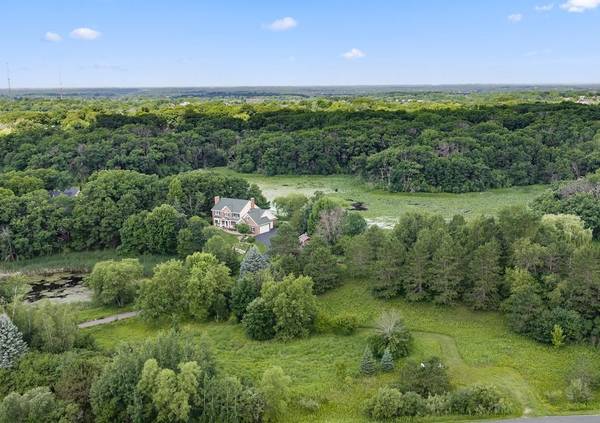9570 Norway Hills TRL, Lakeville, MN 55044