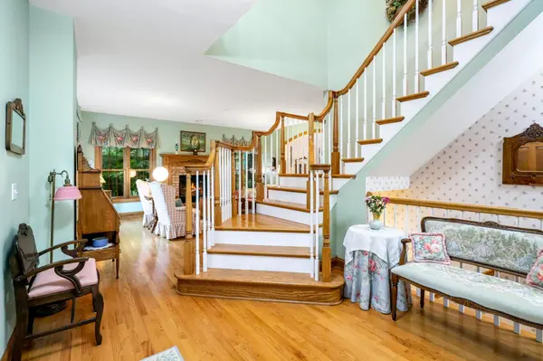 9570 Norway Hills TRL, Lakeville, MN 55044
