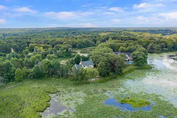 9570 Norway Hills TRL, Lakeville, MN 55044