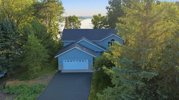 9900 W Lake CT, Rice, MN 56367