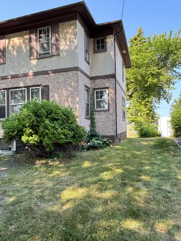 1036 14th ST N, Fargo, ND 58102